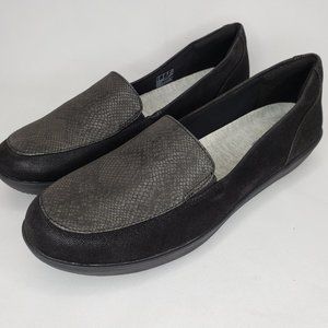 Clarks Women's Ayla River Loafer, Black Snake Print Synthetic, Size 9 Wide